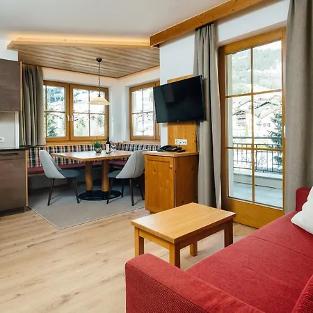 Garni Am Sonnberg Otel Fiss