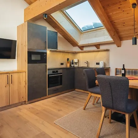 Garni Am Sonnberg Hotel 4*