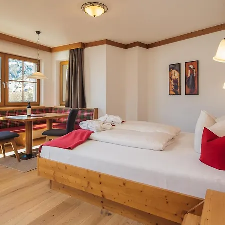 Hotel Garni Am Sonnberg Fiss